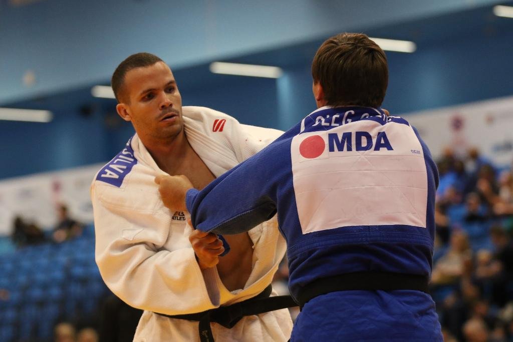 O destaque de Mato Grosso é Arthur Silva, atual campeão paralímpico e mundial