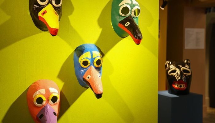 exposio-entre-mscaras-e-gigantes-os-julies-do-carnaval-de-olinda_54978155213_o